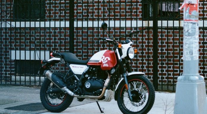 Royal Enfield Scram 411