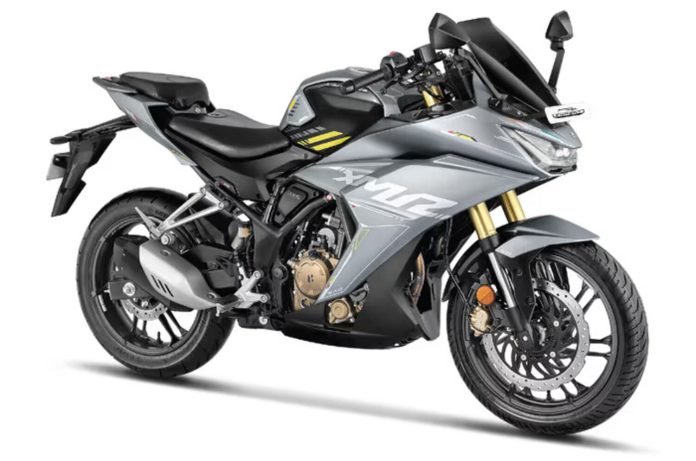2025 Hero Karizma XMR 210