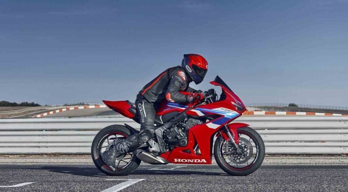 2025 Honda CBR650R E-Clutch
