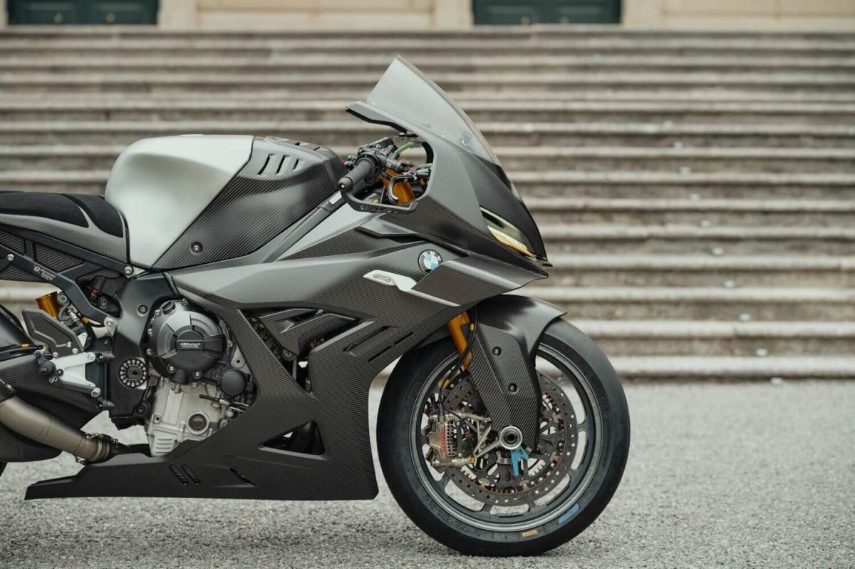 BMW Motorrad Concept RR