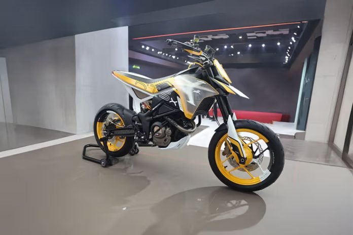 TVS RTS X Supermoto