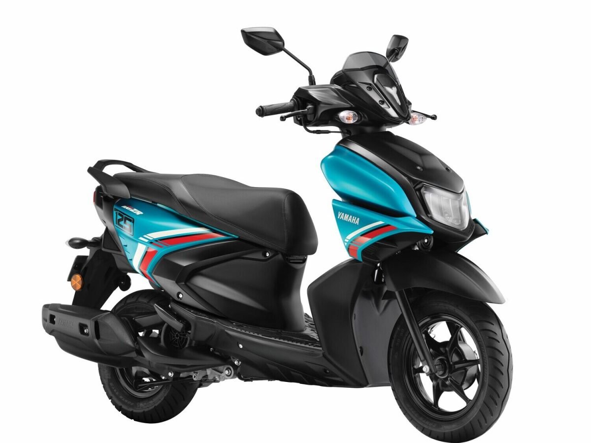Yamaha RayZR 125 Fi Hybrid