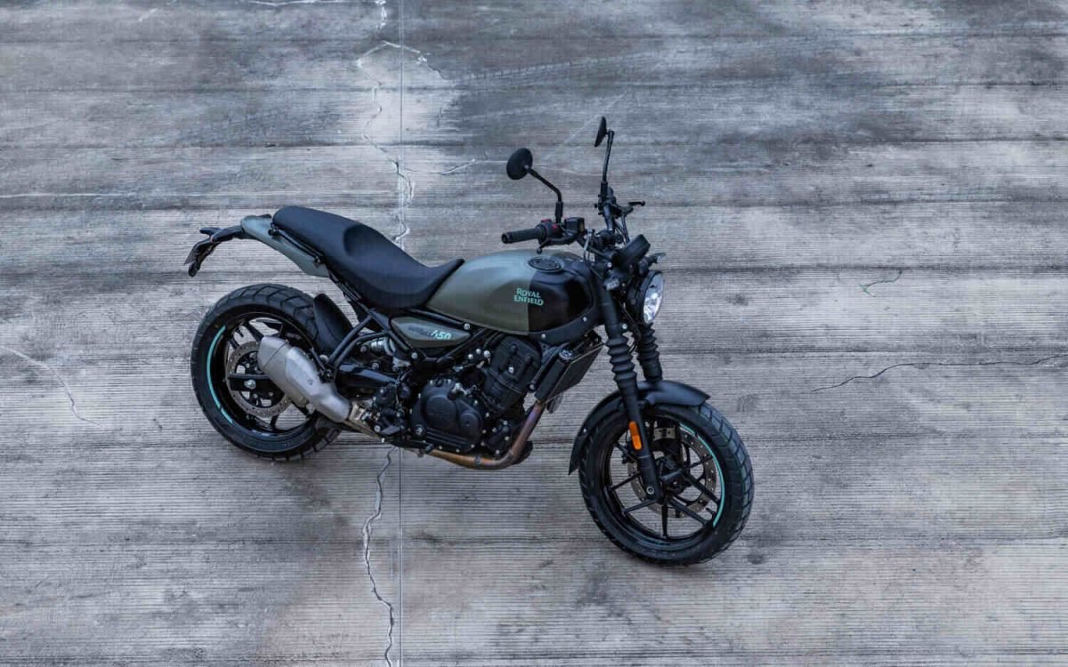 Royal Enfield Guerrilla 450 Shadow Ash