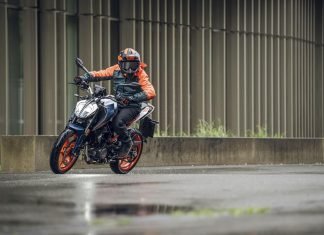 KTM 160 Duke Launch Price Rs 1.85 Lakh, Most Powerful 160cc Bike in India KTM 160 Duke
