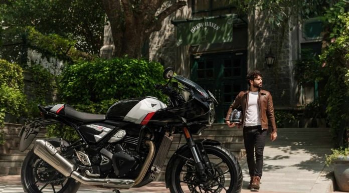 Triumph Thruxton 400 Cafe Racer Triumph Thruxton 400 Cafe Racer