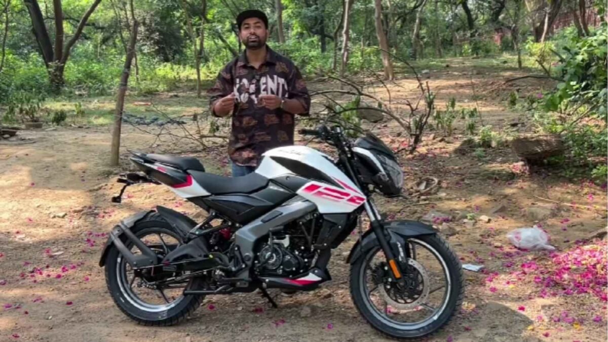 2025 Bajaj Pulsar NS125
