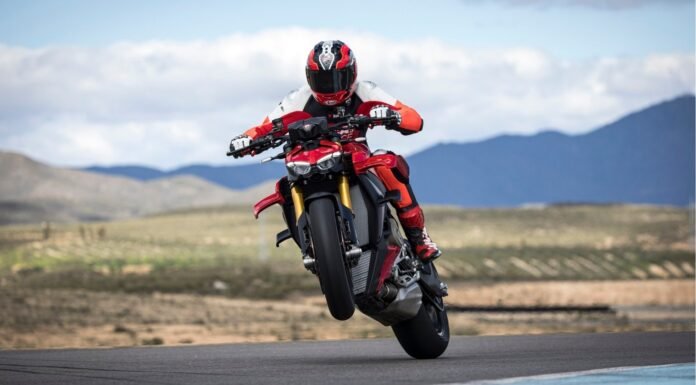 2025 Ducati Streetfighter V4 2025 Ducati Streetfighter V4