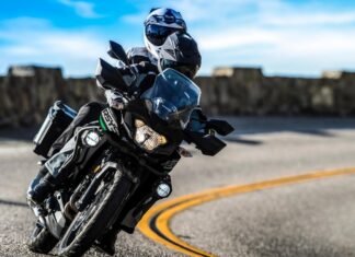 Kawasaki Versys-X 300 Gets Rs 25,000 Cash Discount 2025 Kawasaki Versys-X 300