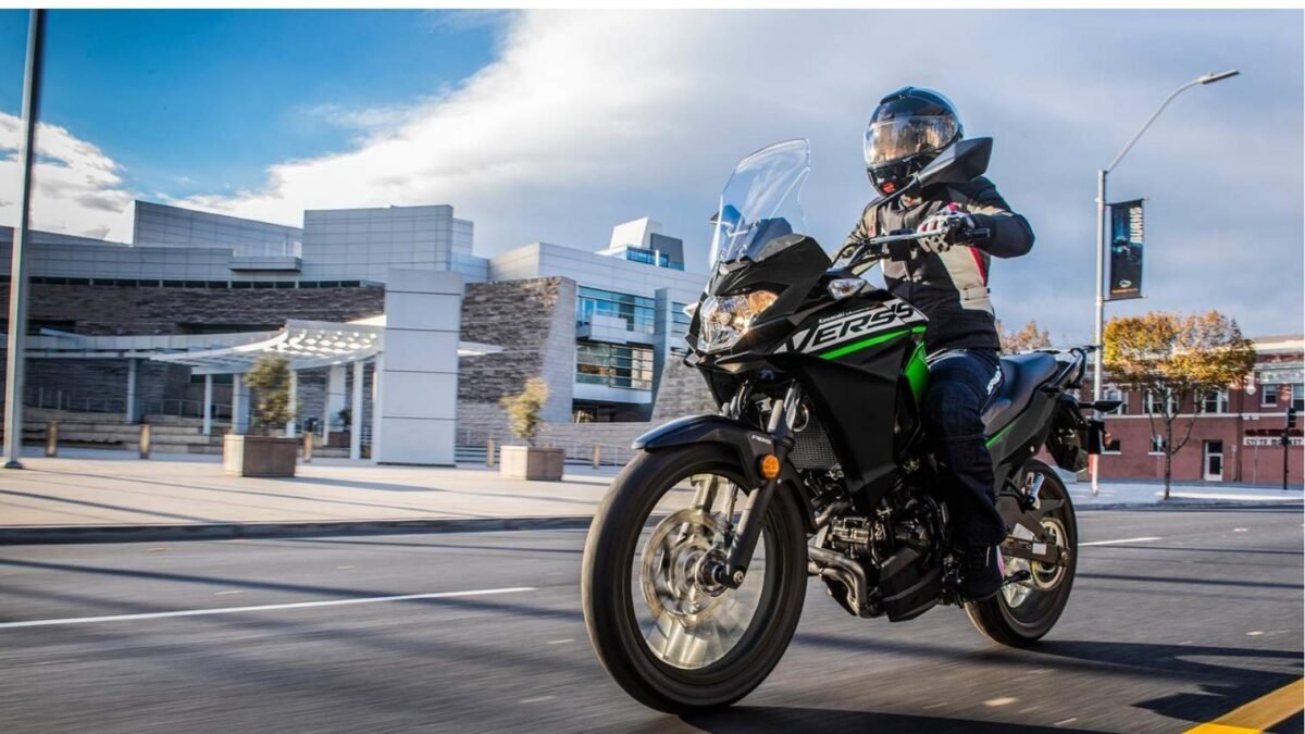 2025 Kawasaki Versys-X 300