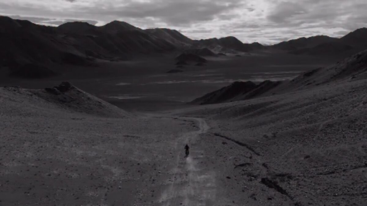 Royal Enfield Himalayan 750 Teaser