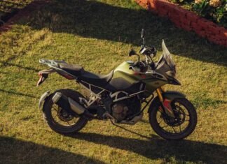 TVS Apache RTX 300 Deliveries Start in Bengaluru TVS Apache RTX 300
