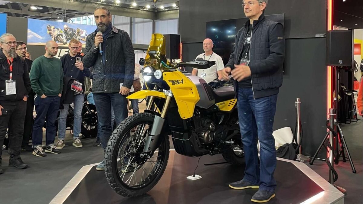 BSA Thunderbolt Adventure