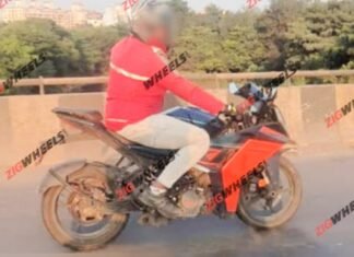 KTM RC 160 Spotted Testing, Launch by Early 2026 KTM RC 160