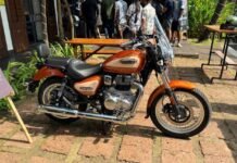 Top 5 Cruiser Bikes in India: Meteor 350 to Avenger 220 Royal Enfield Meteor 350 Sundowner Orange