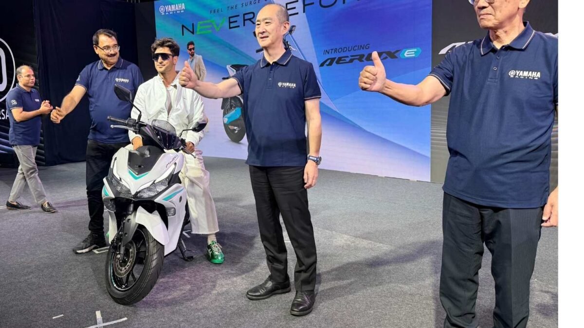 Yamaha Aerox-E