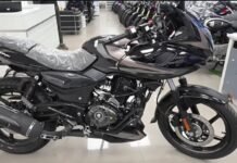 2026 Bajaj Pulsar 220F Spotted Ahead of Launch 2026 Bajaj Pulsar 220F