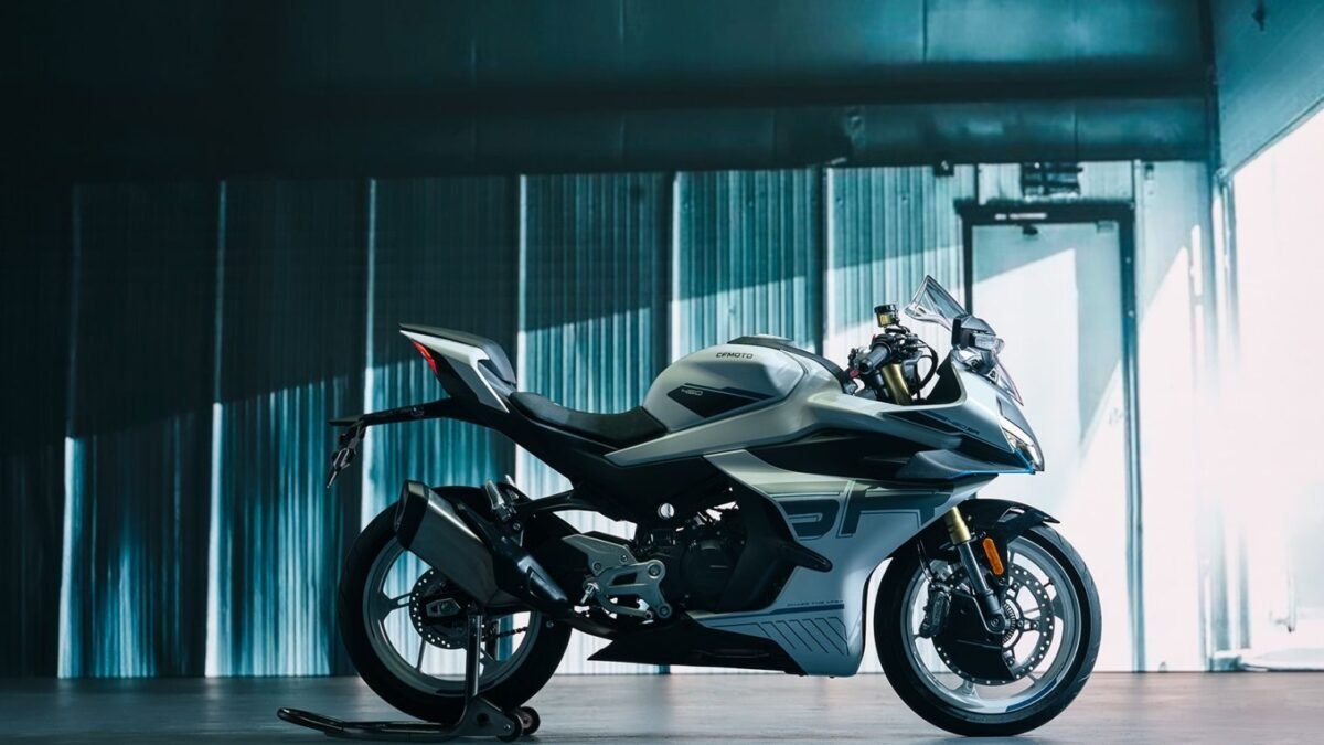 CFMoto 450SR-S