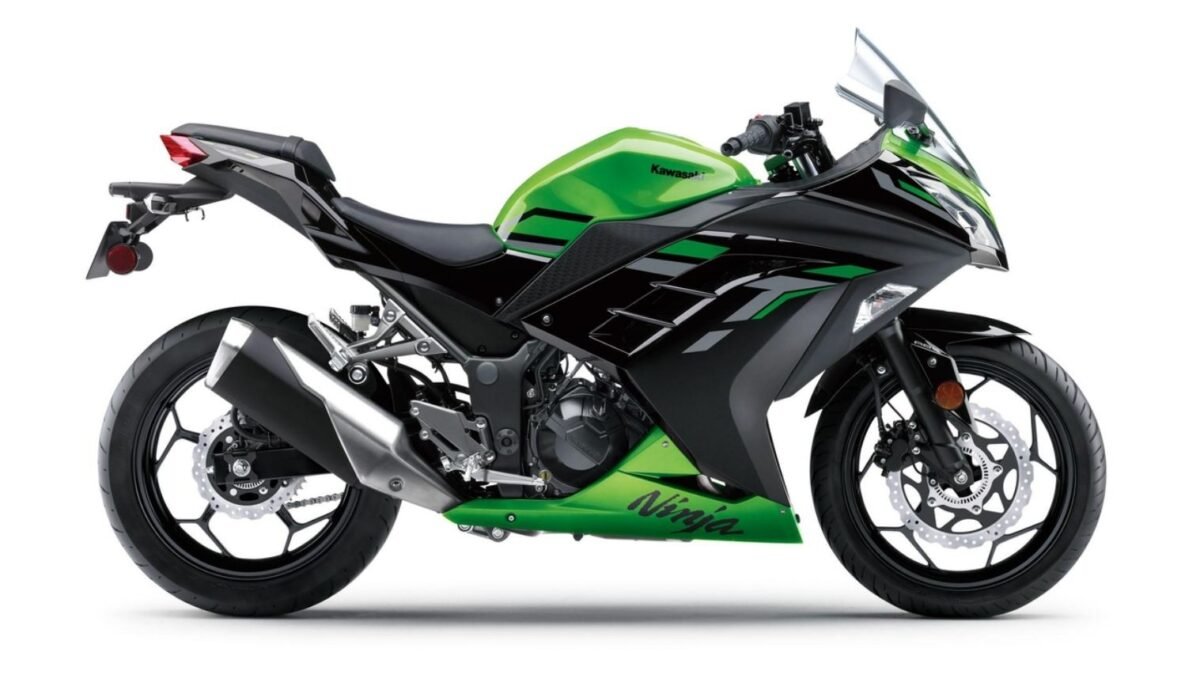 2026 Kawasaki Ninja 300