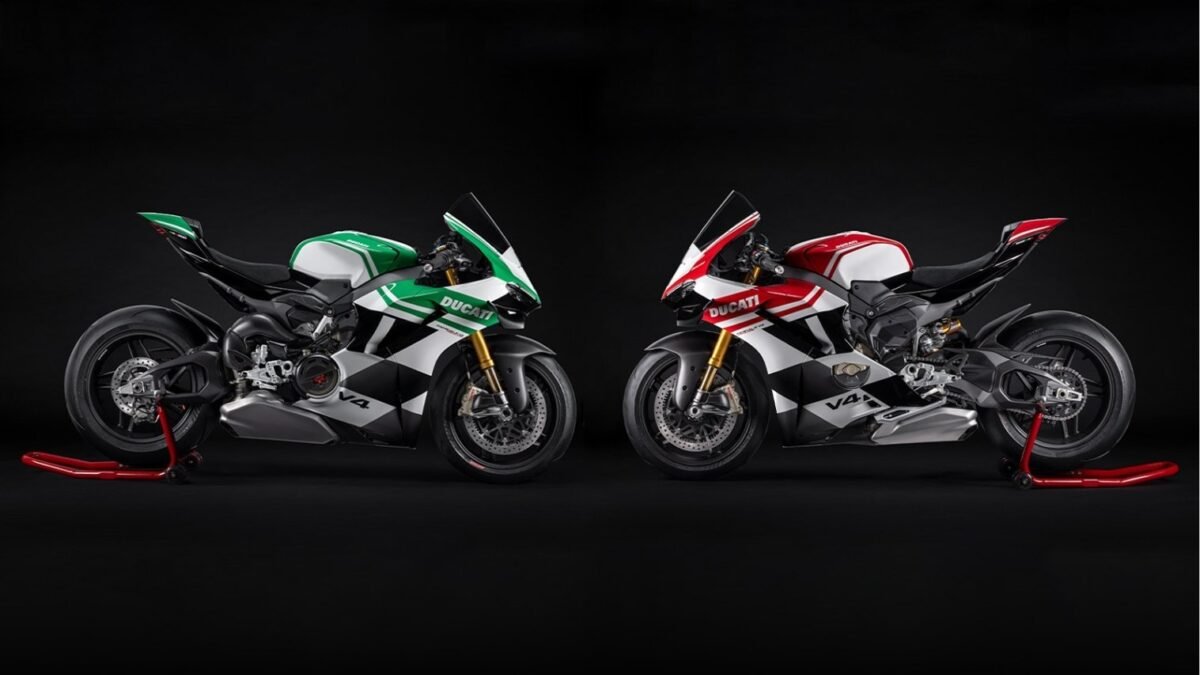 Ducati Panigale V4 Tricolore Edition