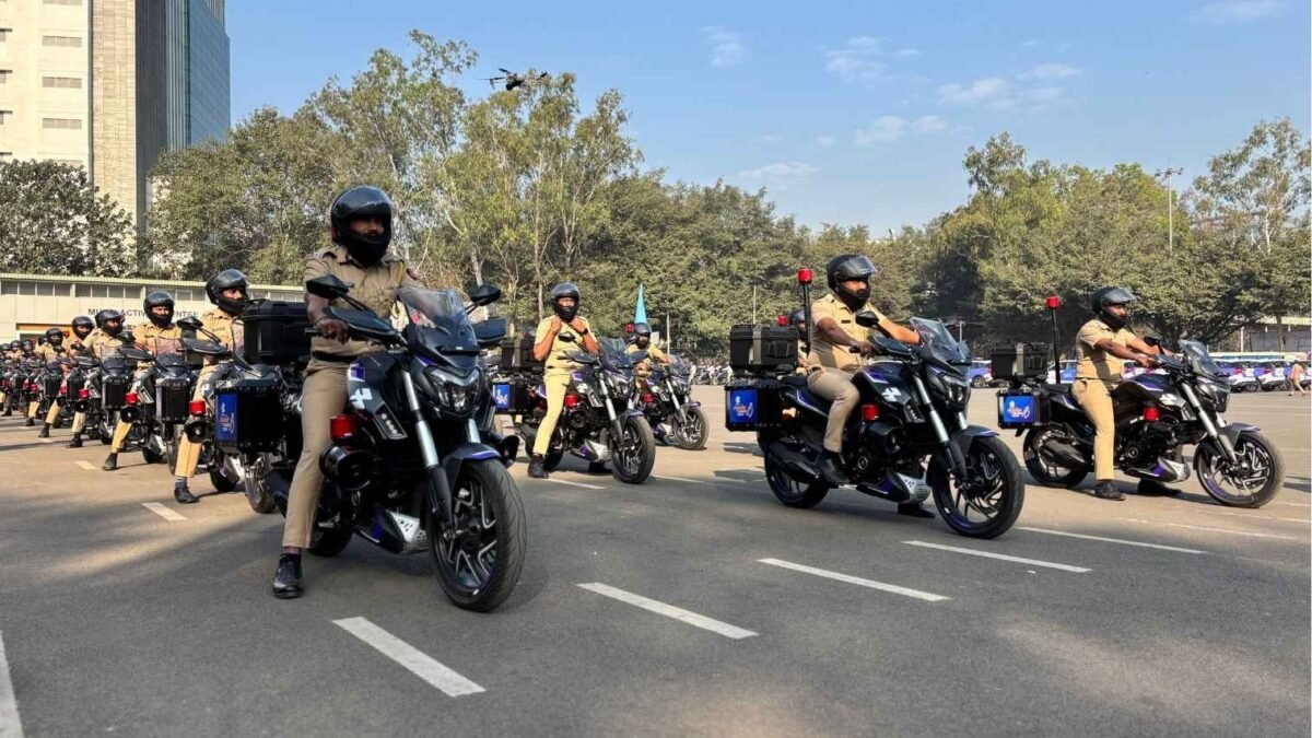 Police-Spec Bajaj Dominar 400