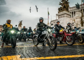 Royal Enfield Flying Flea C6 Debuts at Rome Marathon in Italy Flying Flea C6 Rome Marathon