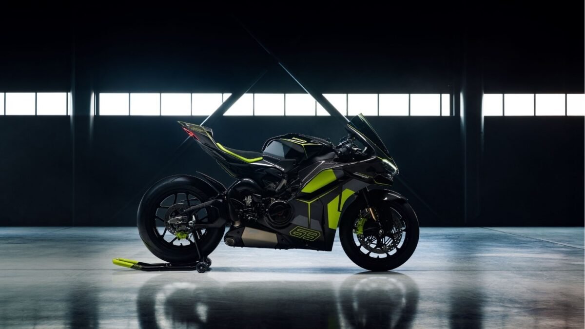 Ducati Panigale V4 Lamborghini