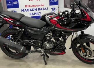 Bajaj Pulsar 220F Gets LED Headlamp, Price Hiked by Rs 8,000 Bajaj Pulsar 220F