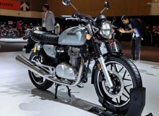 All-New Honda CB500 Bookings Start in India, Launch Soon Honda CB500