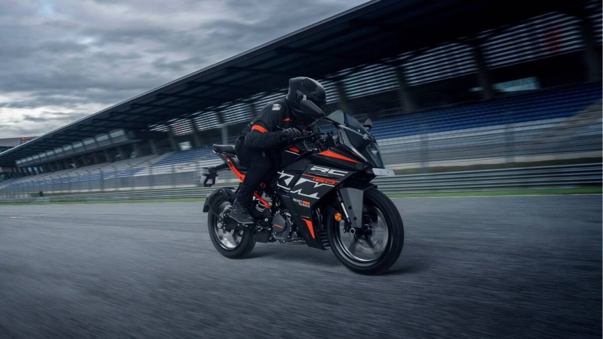 KTM RC 160