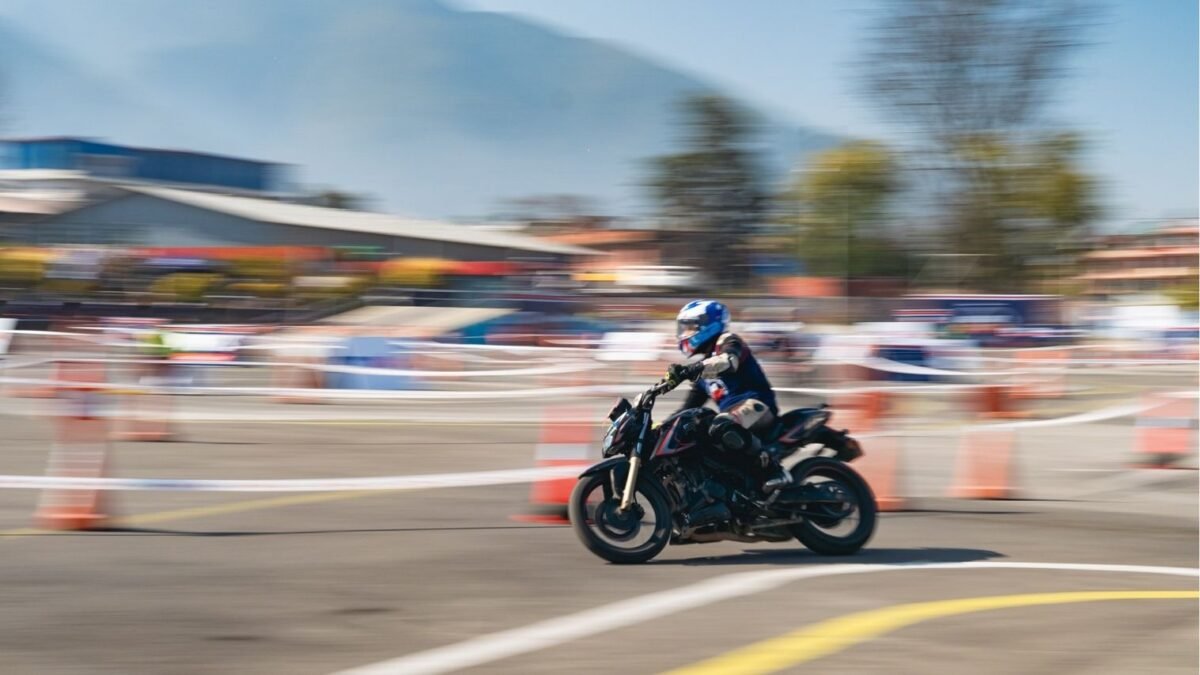 TVS Apache Racing Bike