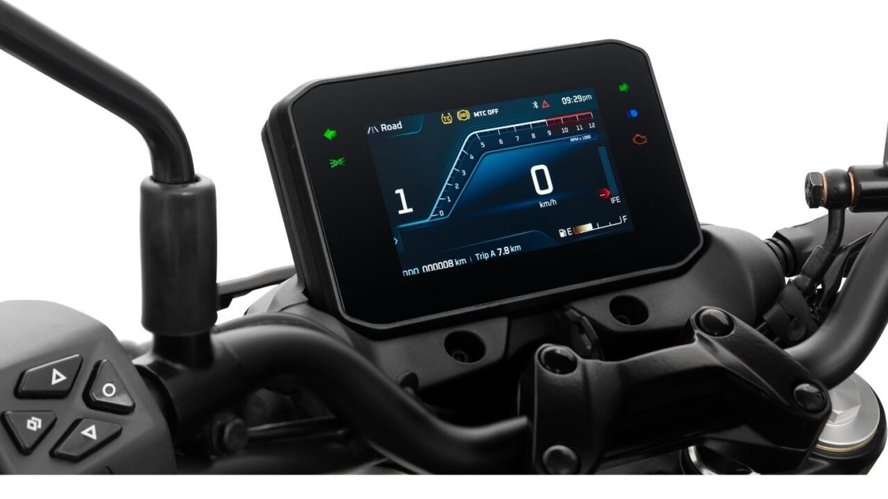 Pulsar N160 (1)
