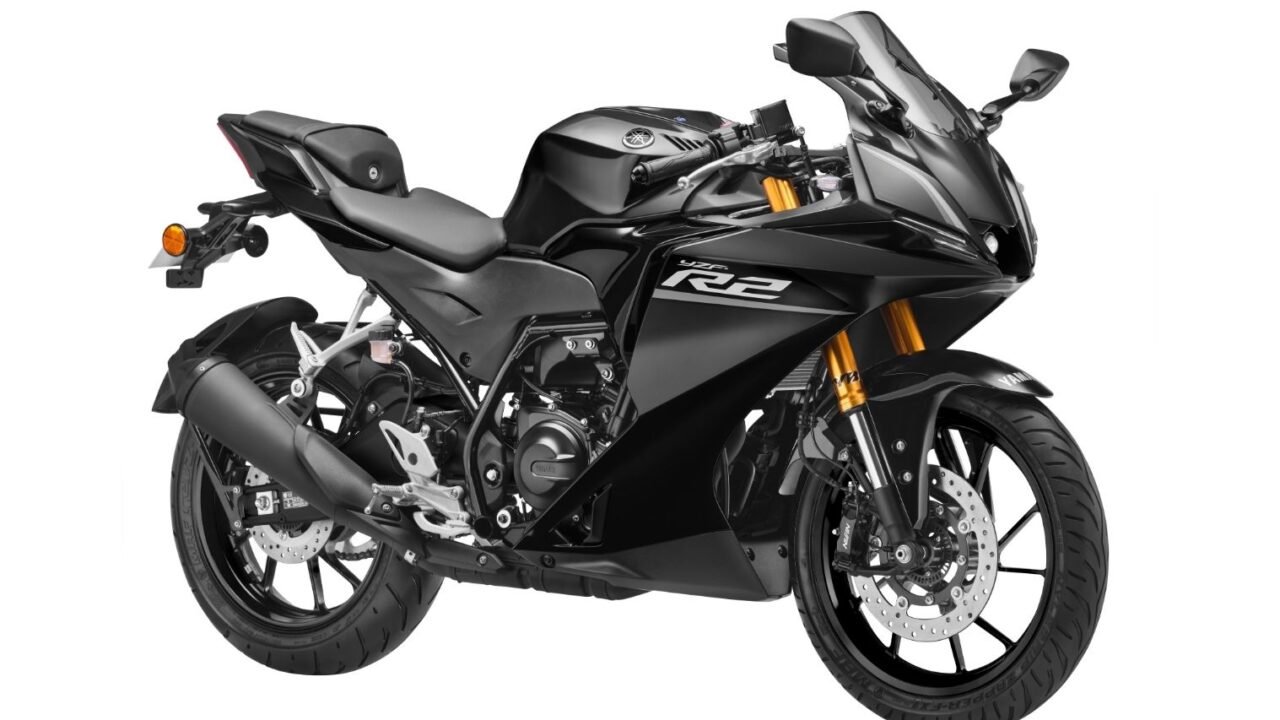 Yamaha R2 (5)