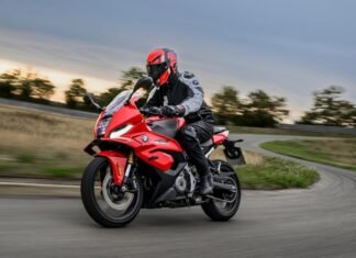BMW F 450 RR Breaks Cover, Fully-Faired Sportsbike India Launch Soon BMW F 450 RR