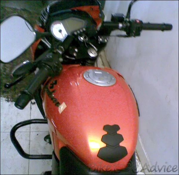 Bajaj Pulsar 180cc Orange Color 2