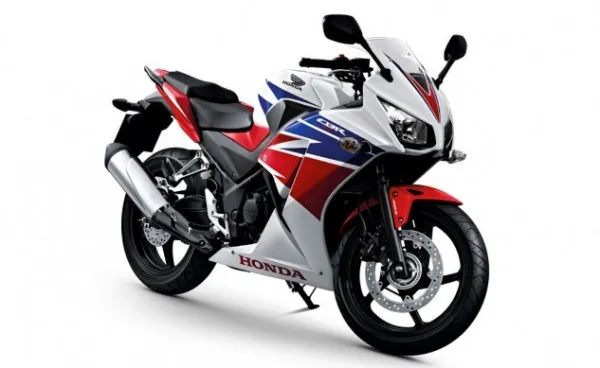 2014-honda-cbr300r-white