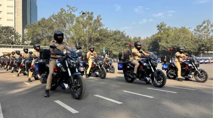 Police-Spec Bajaj Dominar 400