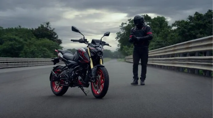 Bajaj Pulsar N160