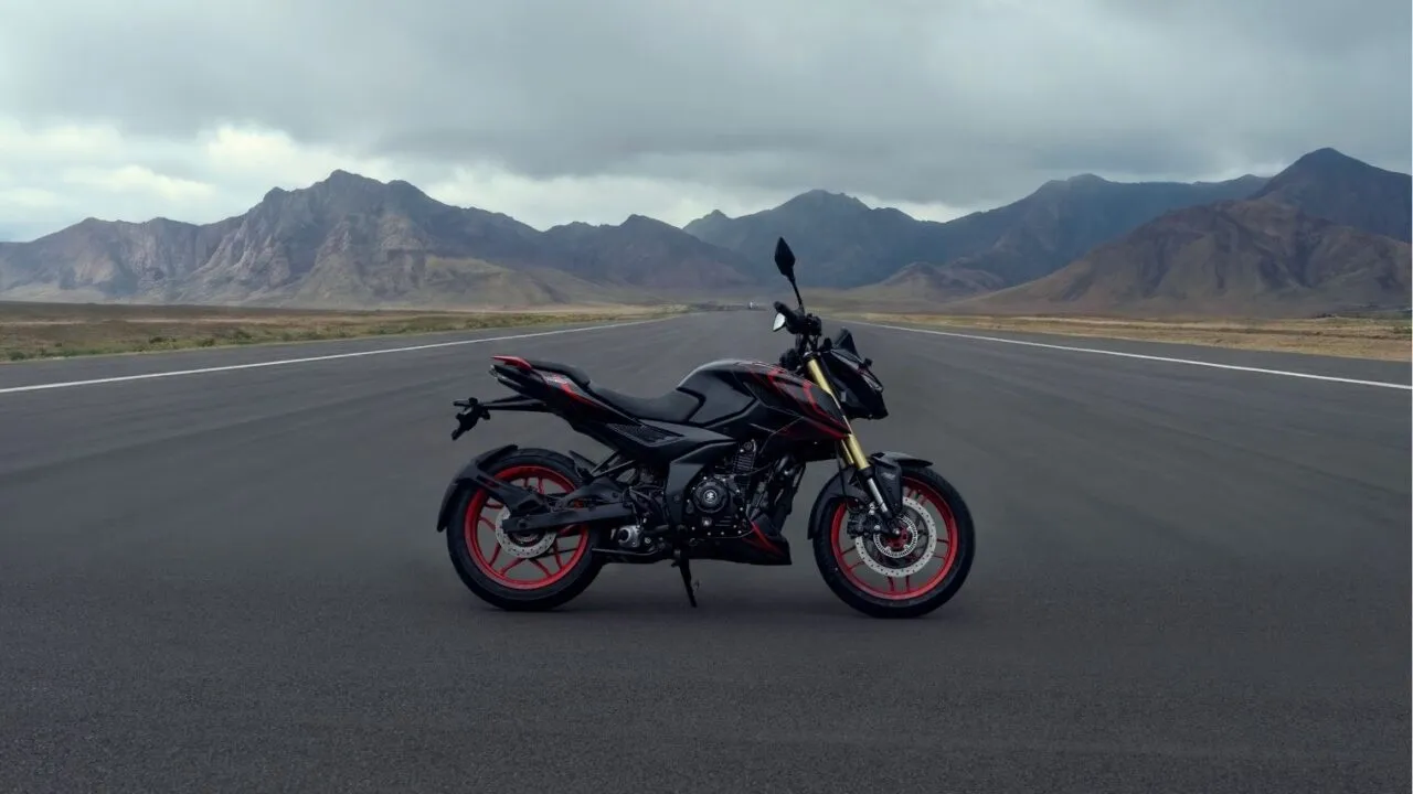 Bajaj Pulsar N160