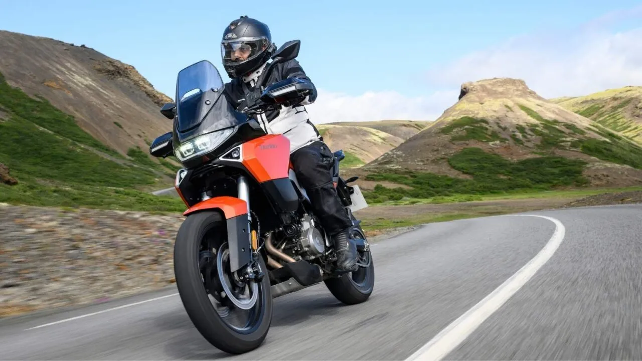 Norton Atlas ADV (4)